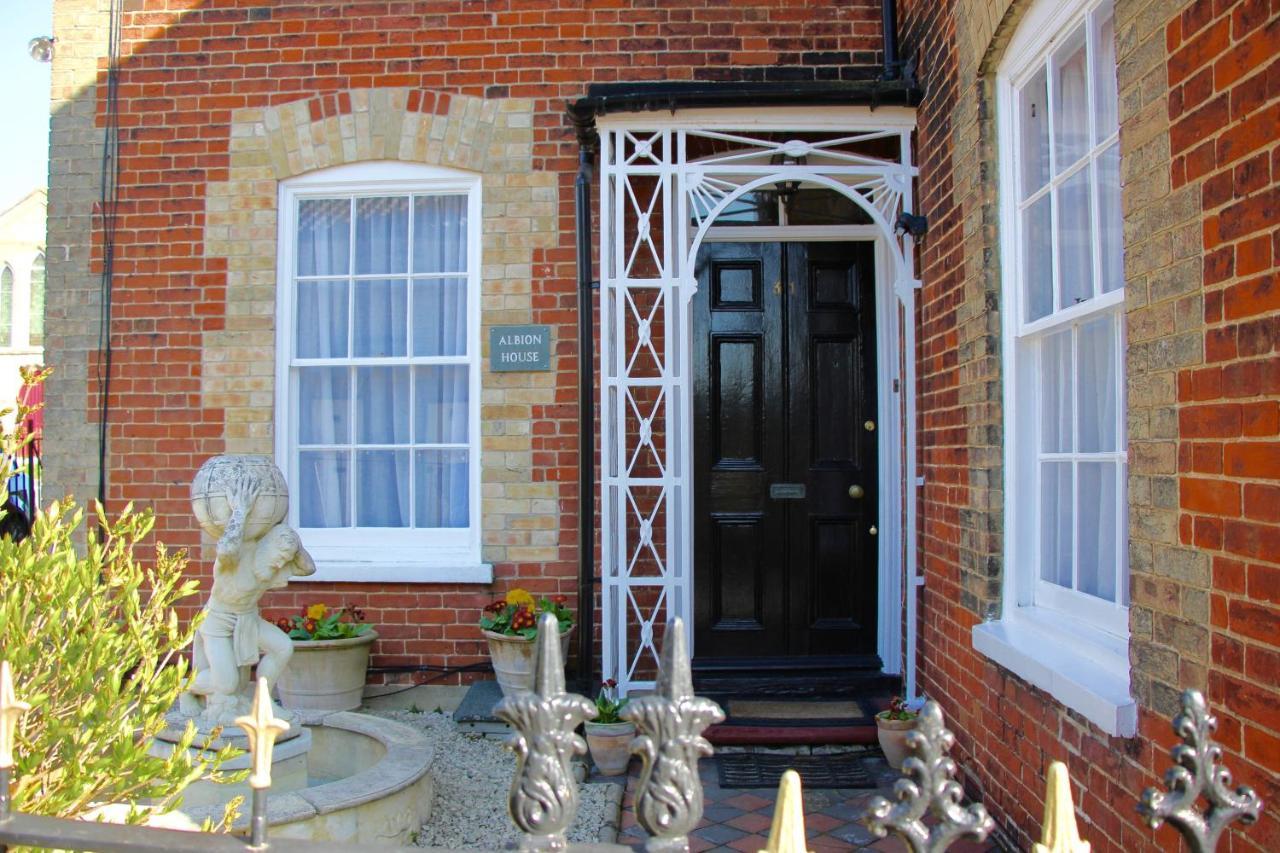 Villa Sleeps14 Seaside Luxury House On The Suffolk Coast à Saxmundham Extérieur photo
